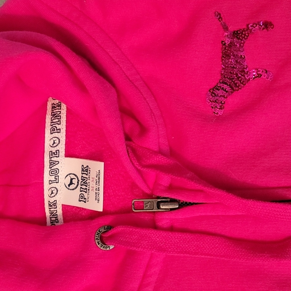 Pink hoodie - Picture 2 of 3